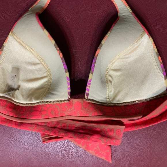 Victoria's Secret Boho Tribal Bikini Top Rare M - Picture 3 of 3